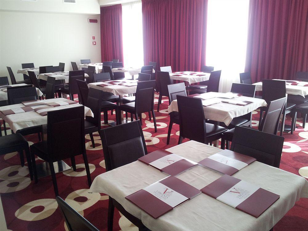 Virginia Palace Hotel 가르바냐테밀라네스 외부 사진