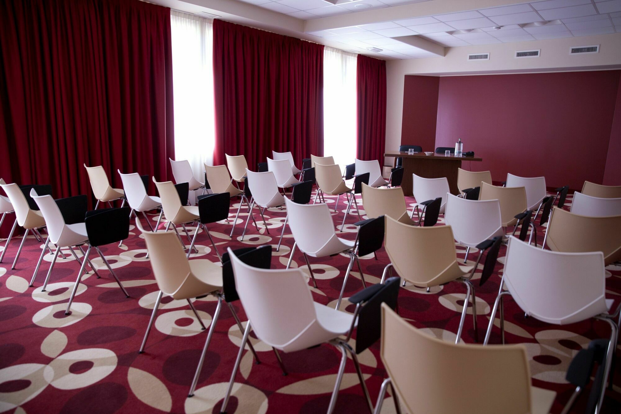 Virginia Palace Hotel 가르바냐테밀라네스 외부 사진