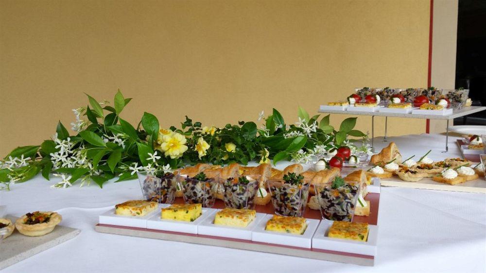 Virginia Palace Hotel 가르바냐테밀라네스 외부 사진